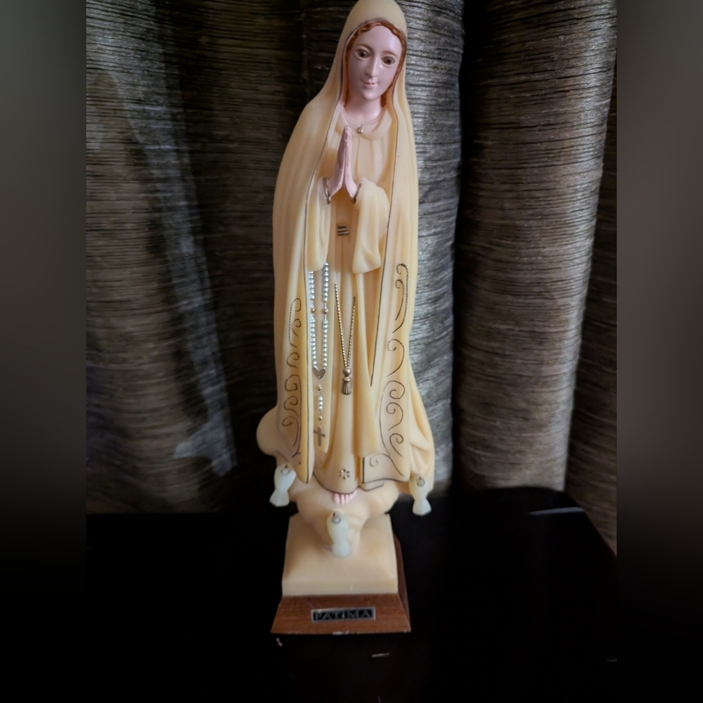 Our Lady Of Fatima Hand Painted Statue Religious Figure Virgin Mary Portugal